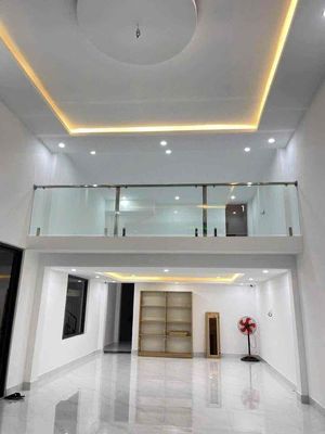 Rent · 4 bd · 100 м² · Quận Sơn Trà, ул. Đường Nguyễn Phan Vinh