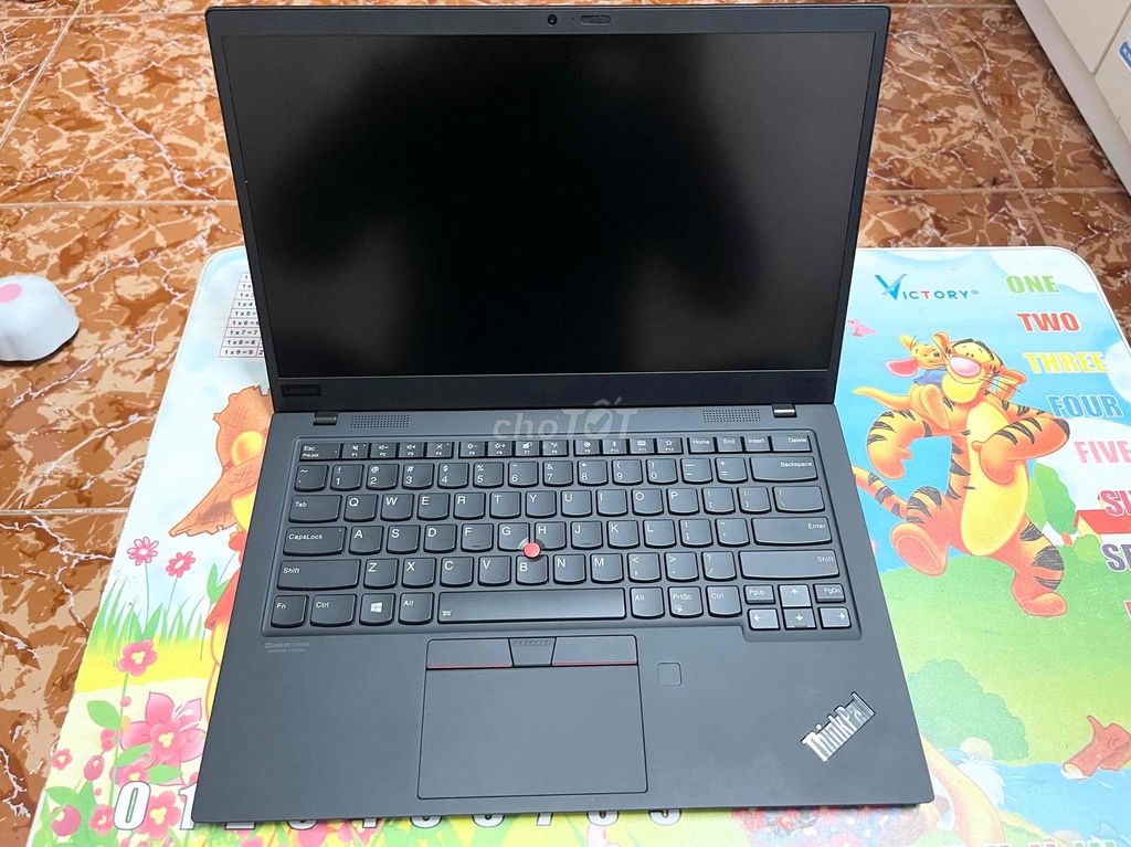 Thinkpad X1 Carbon Gen 7 i5-8365u/16/256/FHD US