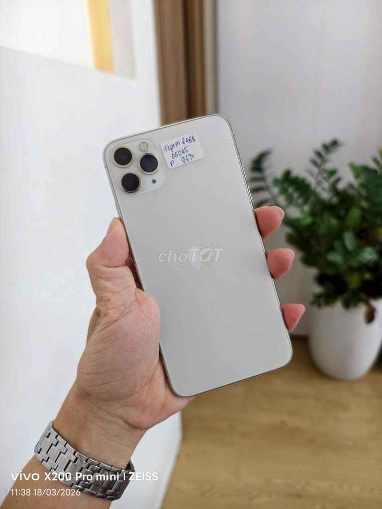 Apple iPhone 11 Pro Max 64GB Bạc Full Chức năng. Mua bán Điện thoại tại Quận Hải Châu Đà Nẵng được đăng bởi Cửa Hàng LanDoApple hình 1
