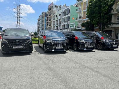 CHO THUÊ XE LIMOUSINE CAO CẤP ĐỜI MỚI. Dịch vụ tại Quận 6 Tp Hồ Chí Minh được đăng bởi Trần khang