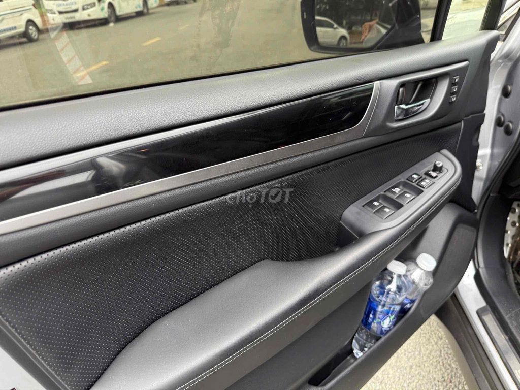 Subaru Outback 2016 Siêu cọp 4 vạn KM. Mua bán Ô tô tại Quận 12 Tp Hồ Chí Minh được đăng bởi A Quý hình 8