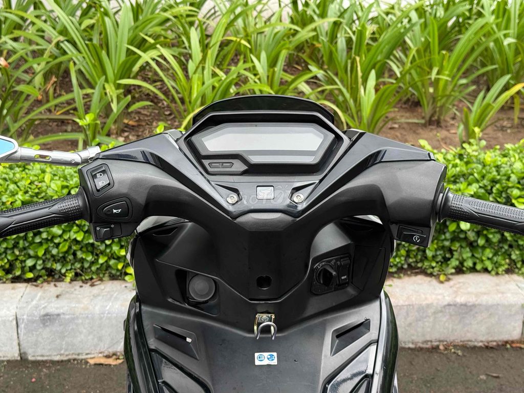 SẴN HS GỐC Winner X V3 2022 Smartkey ĐK2023 Odo22K. Mua bán Xe máy tại Quận Ninh Kiều Cần Thơ được đăng bởi Xe Cũ Nhanh Store Cần Thơ hình 7