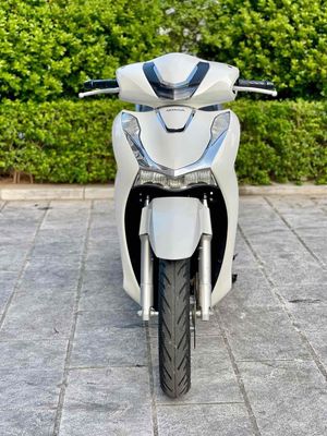 SH125 ABS 2021 siêu lướt - Trả trước 40tr nhận xe✅. Mua bán Xe máy tại Quận Tây Hồ Hà Nội được đăng bởi Nguyễn thị xuân