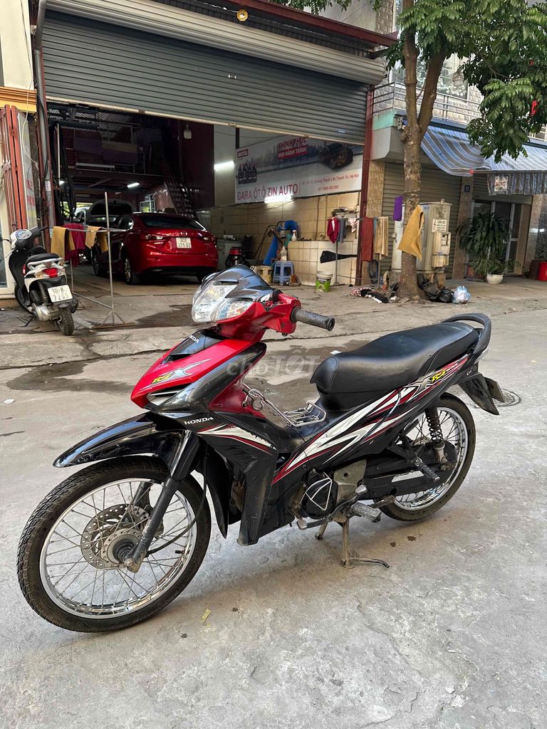 ai có nhu cầu liên hệ số điện thoại có fixx. Mua bán Xe máy tại Quận Hà Đông Hà Nội được đăng bởi Nguyễn đình hùng hình 3