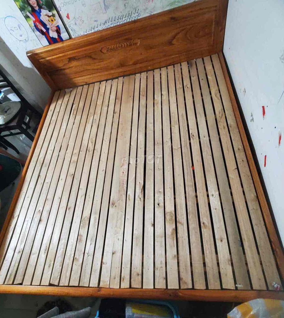 Giường ngủ Gỗ xoan 1m8x2m Nâu gỗ. Mua bán Giường, chăn ga gối nệm tại Quận Liên Chiểu Đà Nẵng được đăng bởi Trần Diệp Hoàng anh hình 1