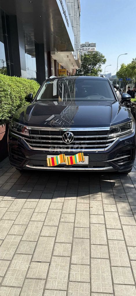 xế Touareg luxury 1 chủ vay mua xe này. Mua bán Ô tô tại Quận 4 Tp Hồ Chí Minh được đăng bởi Hạnh Bất Động Sản hình 1