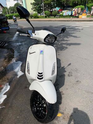 chính chủ cần bán xe vespa màu trắng. Mua bán Xe máy tại Quận Tân Phú Tp Hồ Chí Minh được đăng bởi rakuten
