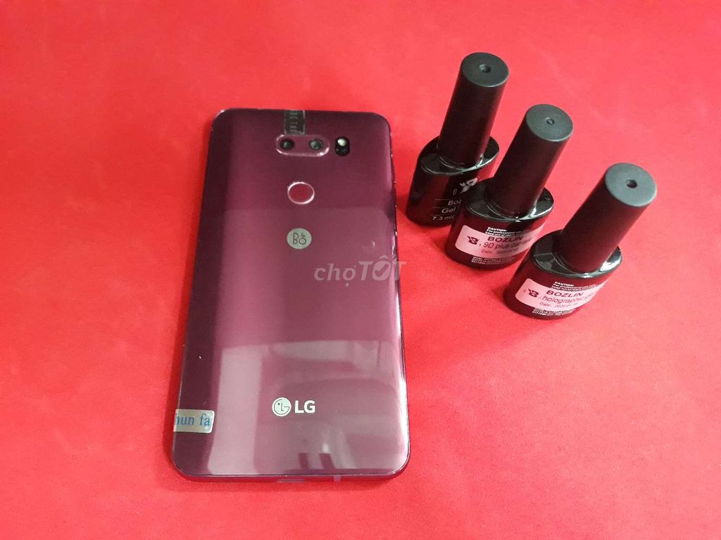 0928960776 - Cần bán LG V30 màu đỏ 64gb bao zin đẹp keng