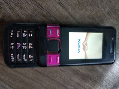 Nokia 7100s trượt zin đẹp