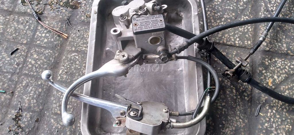 Bộ thắng đĩa cbs Honda Lead 2010. Mua bán Phụ tùng xe tại Quận 11 Tp Hồ Chí Minh được đăng bởi Cuong hình 1