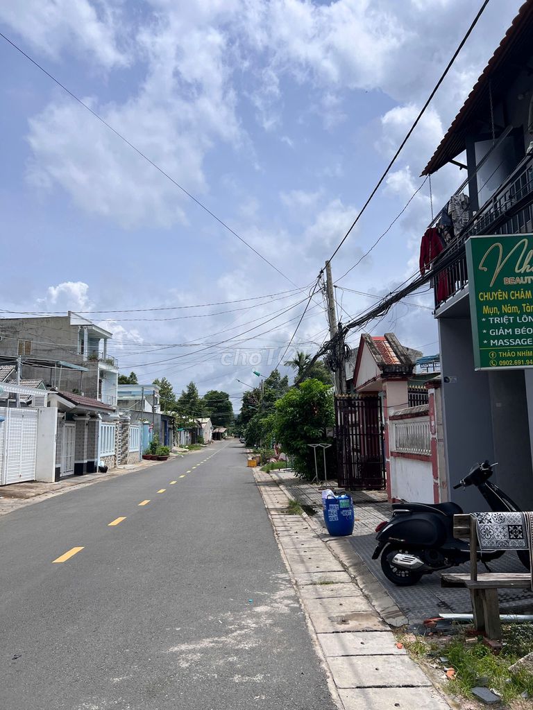 Dãy nhà trọ 8 phòng thu nhập 20tr/tháng. Mua bán văn phòng, mặt bằng kinh doanh tại Thành phố Bà Rịa Bà Rịa - Vũng Tàu được đăng bởi LVT hình 2