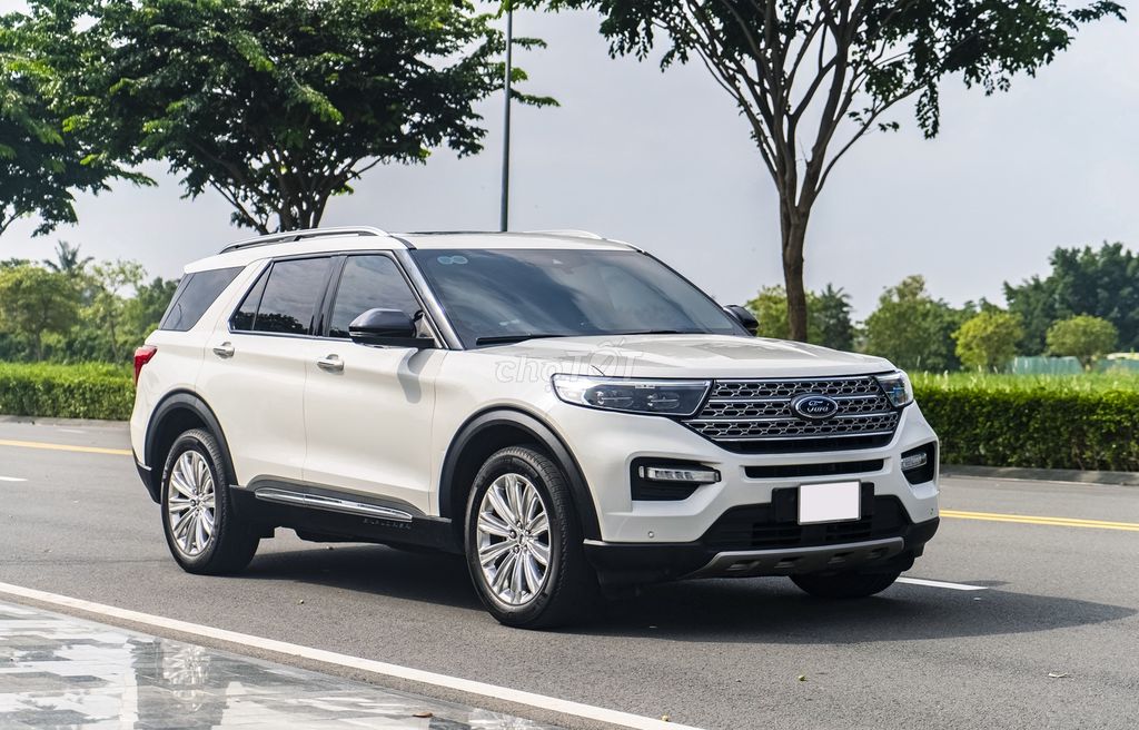 Ford Explorer 2021 4x4 Limited - trả trước 650tr