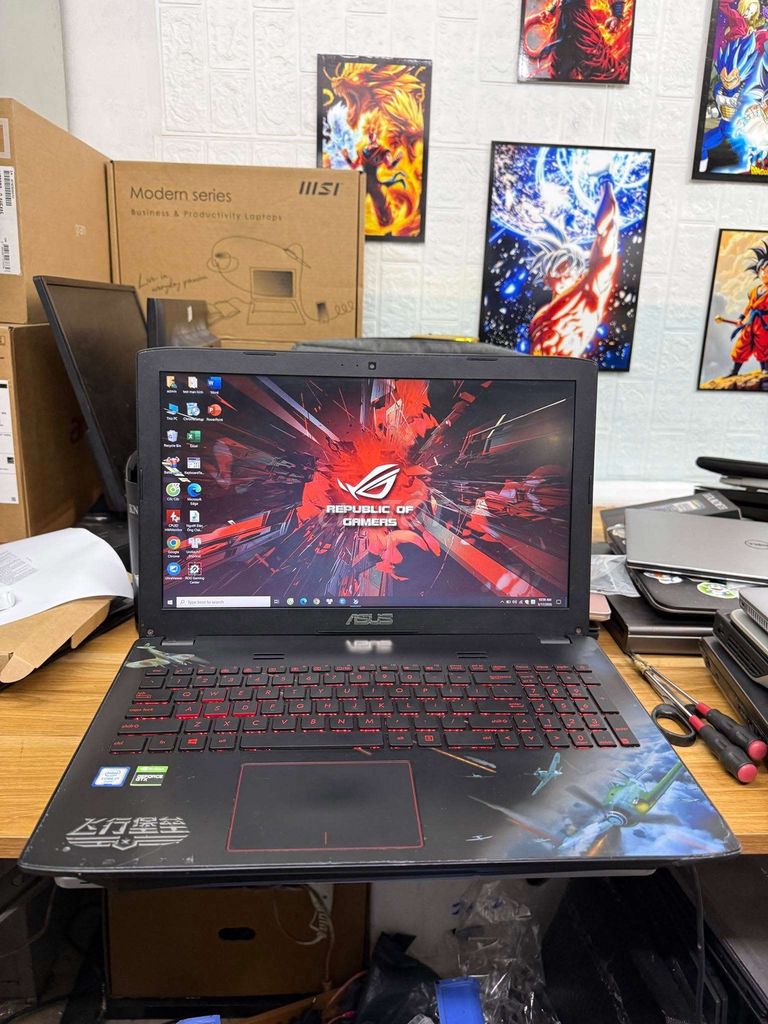 Asus GL502vw i7-6820HQ 15.6 inch 8GB/128GB. Mua bán Laptop tại Quận Cầu Giấy Hà Nội được đăng bởi Mạnh Nguyễn hình 1