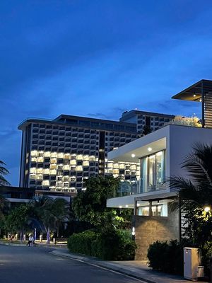 Bàn giao căn view biển 3,3 tỷ/ 45m2 full nội thất sát biển
