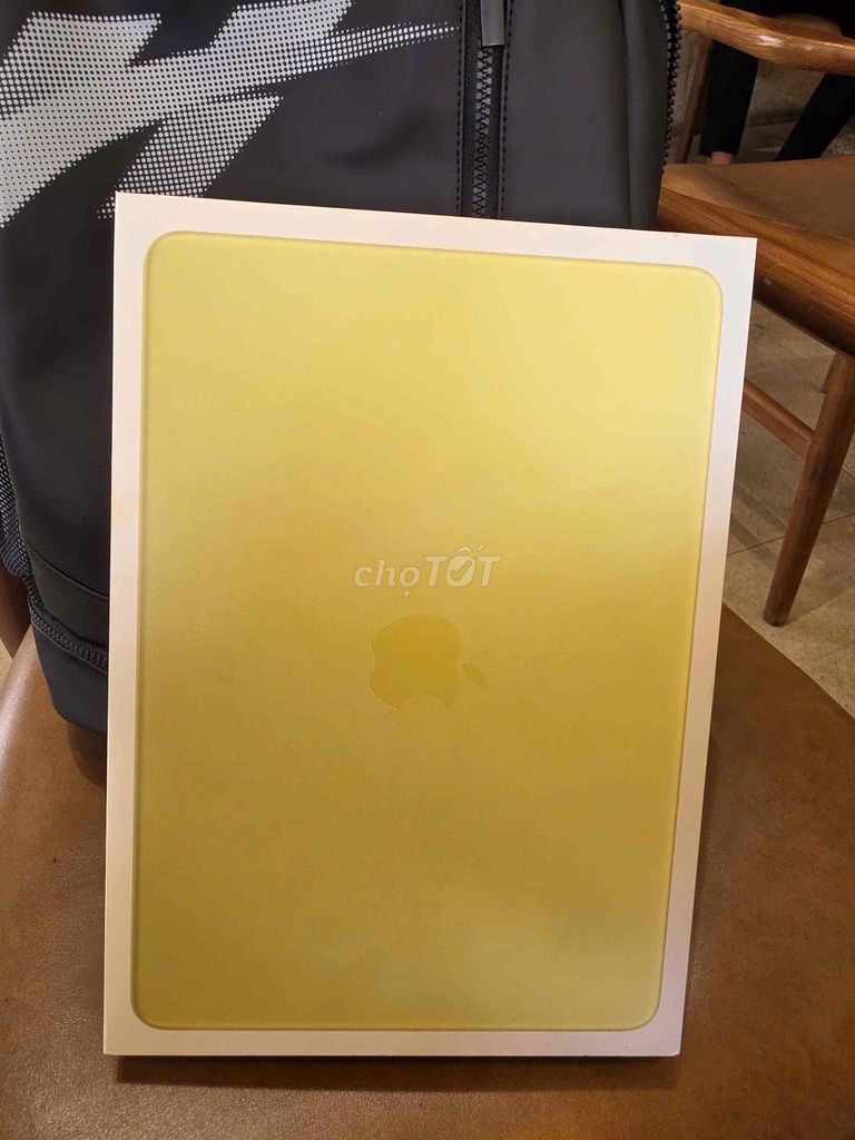MacBook Neo 256GB nguyên seal TGDĐ có bill. Mua bán Laptop tại Quận Phú Nhuận Tp Hồ Chí Minh được đăng bởi BENT P hình 1