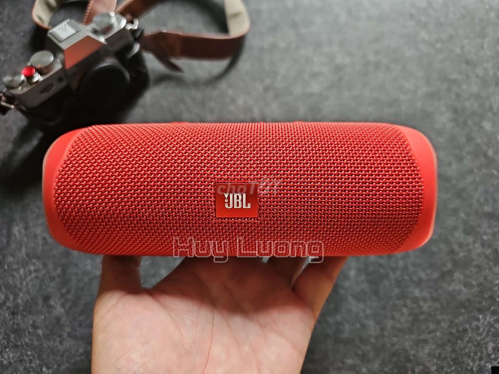 Loa JBL Flip 5 còn mới 99%