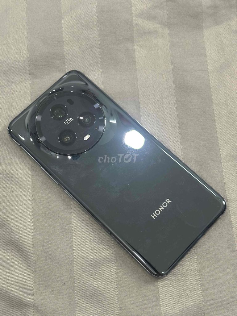 Honor Magic 5 pro nd gl. Mua bán Điện thoại tại Quận Bình Thạnh Tp Hồ Chí Minh được đăng bởi Duc huy hình 1