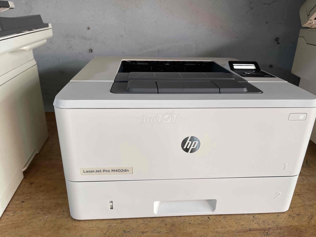 hp 402DN