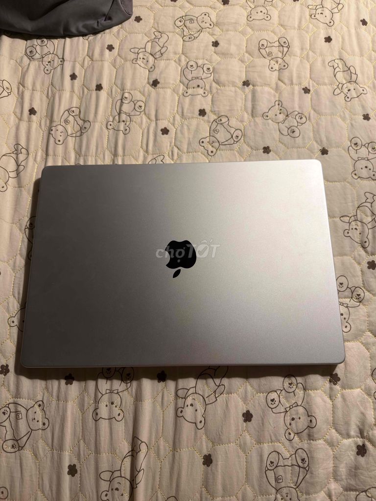 Apple MacBook Pro Bạc M3 Max 36gb 1TB. Mua bán Laptop tại Quận 1 Tp Hồ Chí Minh được đăng bởi luu hình 1
