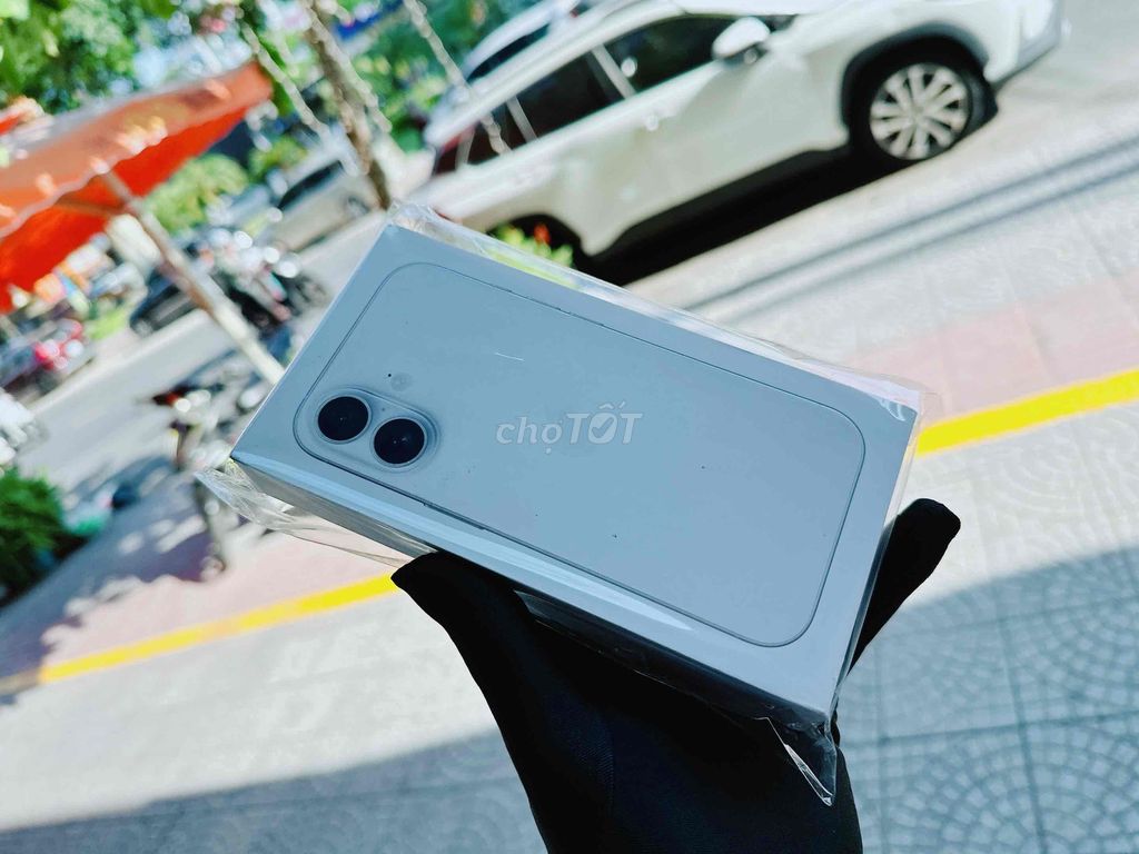 iPhone 17 256G Trắng quốc tế KH/A new seal 100%. Mua bán Điện thoại tại Quận Hải Châu Đà Nẵng được đăng bởi Hoàng Anh Tuấn hình 1