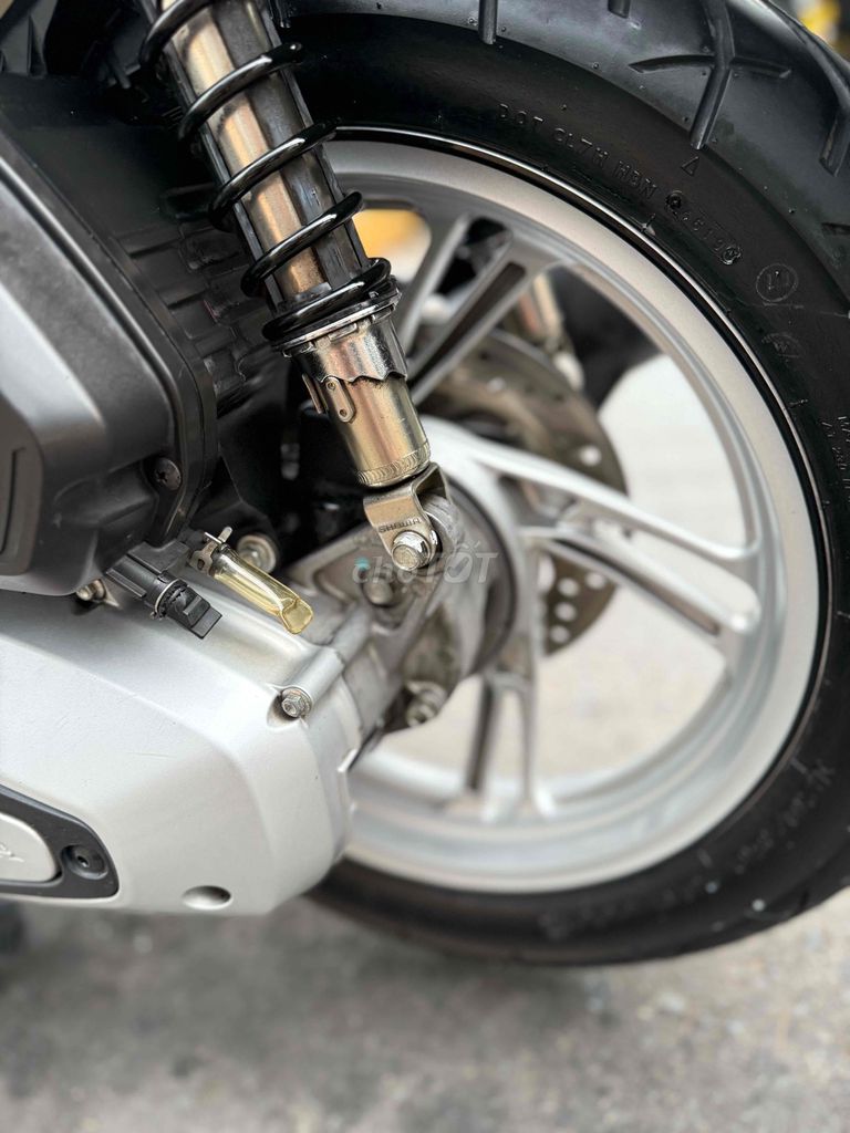 Sh 150 ABS 2020 Lướt 9km B65 GÓP CẦN CCCD ĐỦ 18t. Mua bán Xe máy tại Huyện Phong Điền Cần Thơ được đăng bởi XE MÁY HOÀNG YẾN hình 6