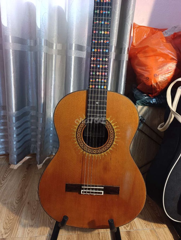 Đàn guitar Matsuka Gỗ Nâu. Mua bán Nhạc cụ tại Quận Nam Từ Liêm Hà Nội được đăng bởi Do  hieu hình 1