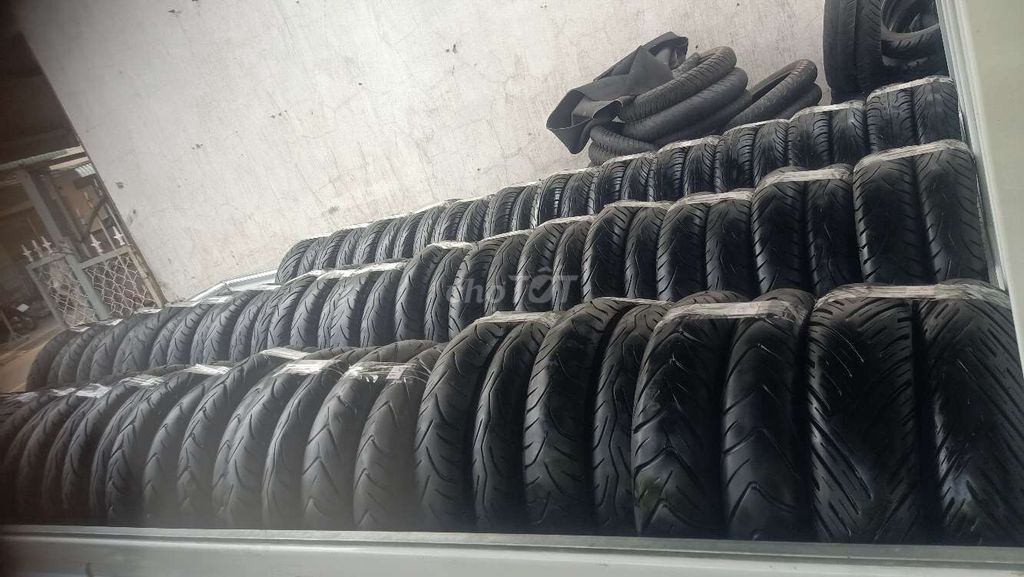 Vỏ xe nghĩa địa đủ loại. Mua bán Phụ tùng xe tại Quận Ninh Kiều Cần Thơ được đăng bởi Lê Thanh Hải hình 4