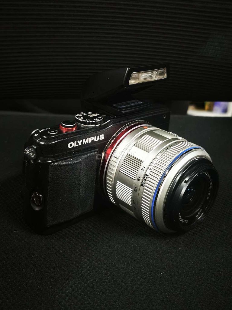 Máy ảnh Olympus EPL6 Đen. Mua bán Máy ảnh, Máy quay tại Quận 1 Tp Hồ Chí Minh được đăng bởi Thanh hình 1