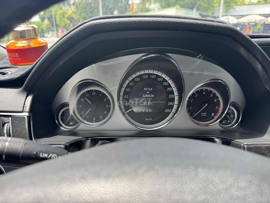 Mercedes Benz E Class 2009 - 120000 km. Mua bán Ô tô tại Huyện Hóc Môn Tp Hồ Chí Minh được đăng bởi Tran Tien hình 10