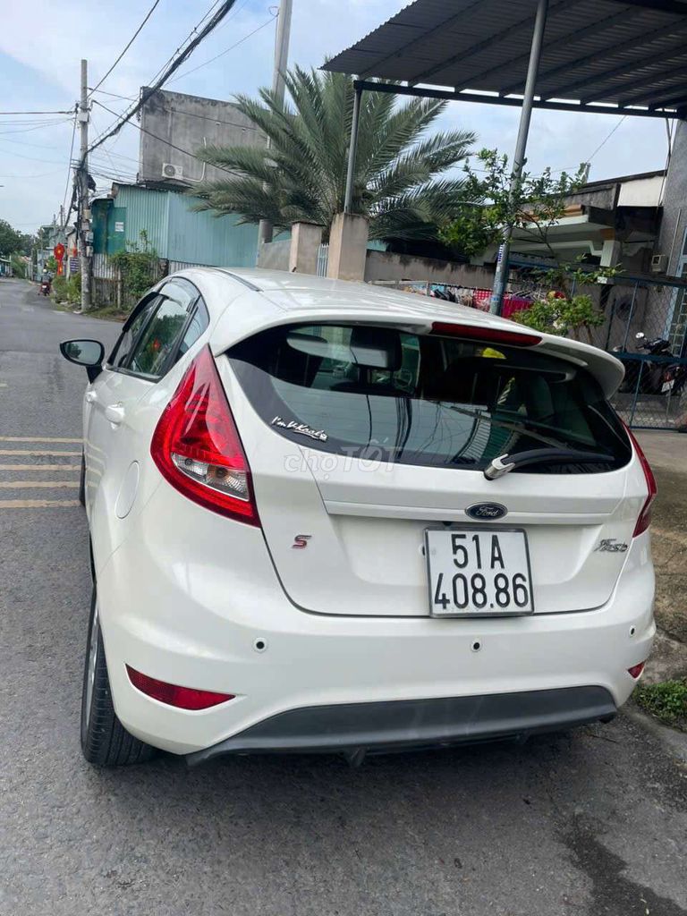 2012 1.6 AT Hatchback - 28000 km. Mua bán Ô tô tại Huyện Hóc Môn Tp Hồ Chí Minh được đăng bởi Nguyễn Thị Mỹ Linh hình 4