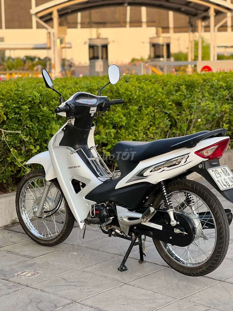 Wave màu trắng xe đẹp chính chủ biển Hà Nội. Mua bán Xe máy tại Quận Ba Đình Hà Nội được đăng bởi Hoàng  hình 4