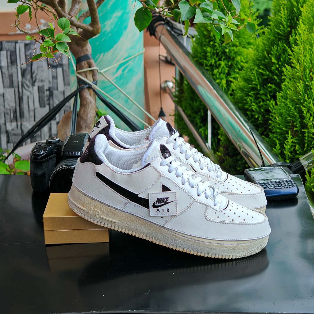 [CHÍNH HÃNG] Giày thể thao Nike Air Force 1/1 Da. Mua bán Giày dép tại Thành phố Thủ Dầu Một Bình Dương được đăng bởi chú CÔNG AN bán giày CHÍNH HÃNG hình 1