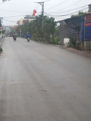 Nhà mặt đường thôn Bãi Sậy , kinh doanh tốt. Cho thuê nhà ở tại Huyện Khoái Châu Hưng Yên được đăng bởi Hieu Nguyen
