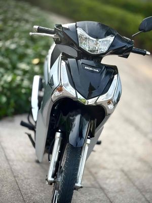 Honda Wave i Bạc Đen. Mua bán Xe máy tại Quận 8 Tp Hồ Chí Minh được đăng bởi Phạm Đức