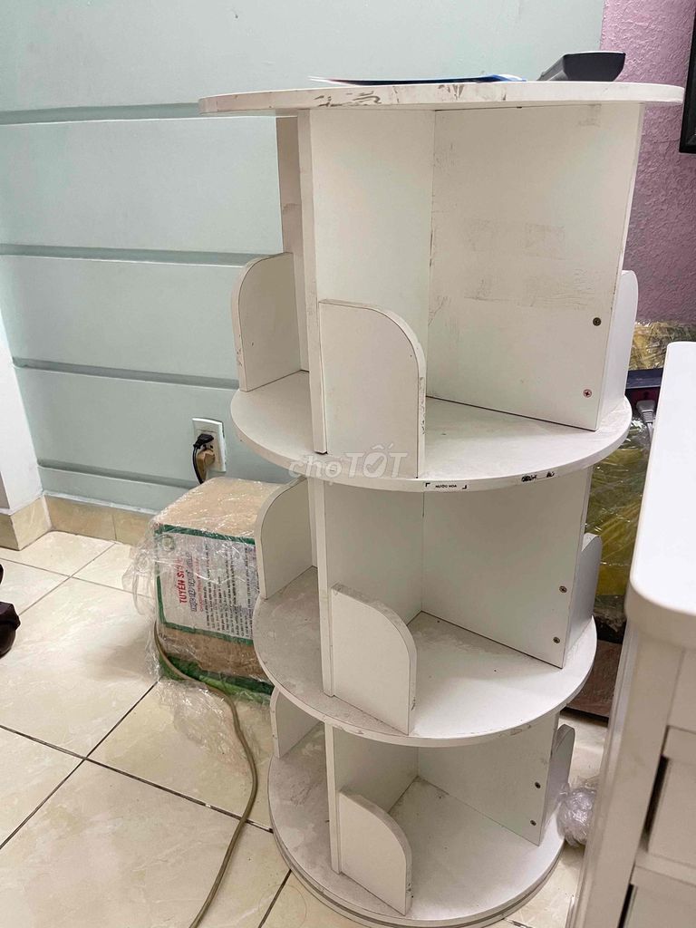 Kệ sách gỗ xoay thông minh. Mua bán Tủ, kệ gia đình tại Quận 8 Tp Hồ Chí Minh được đăng bởi Tên chưa cung cấp hình 1