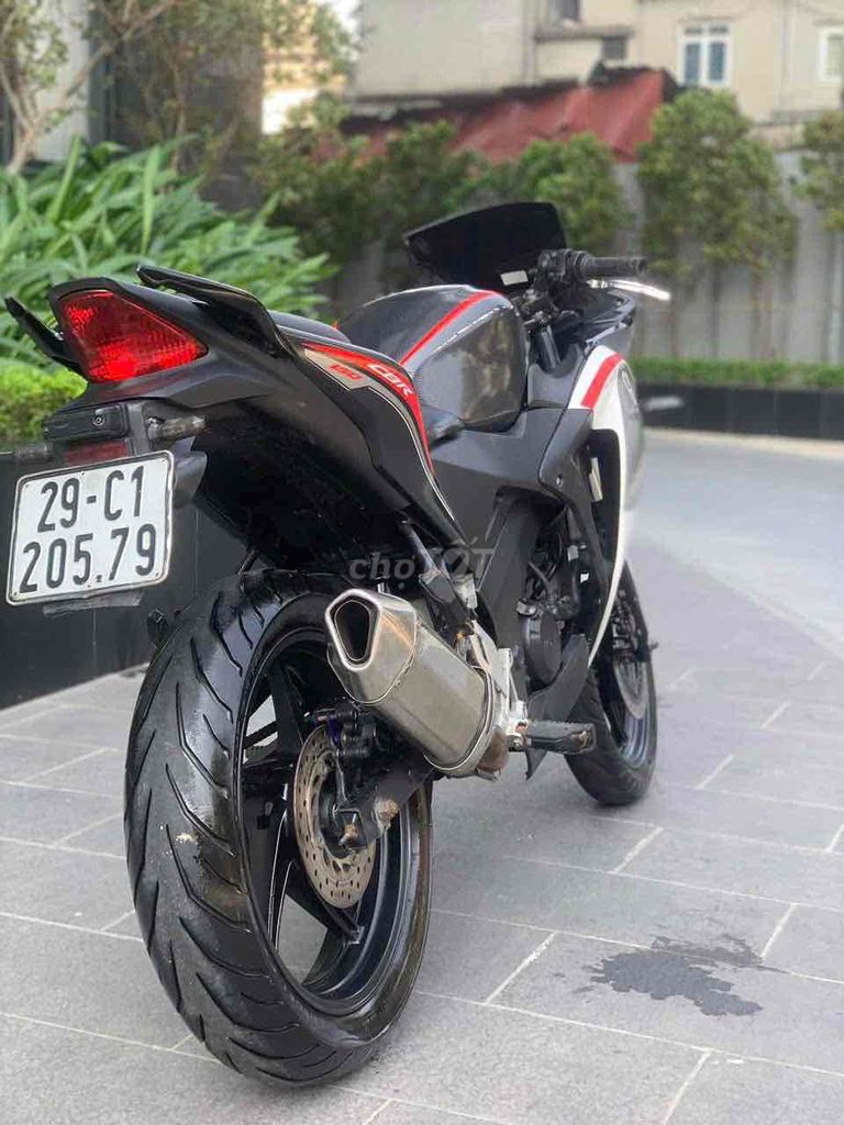 Honda Cbr 150i 2013 thái xe đẹp. Mua bán Xe máy tại Quận Cầu Giấy Hà Nội được đăng bởi Anh Khoa hình 4