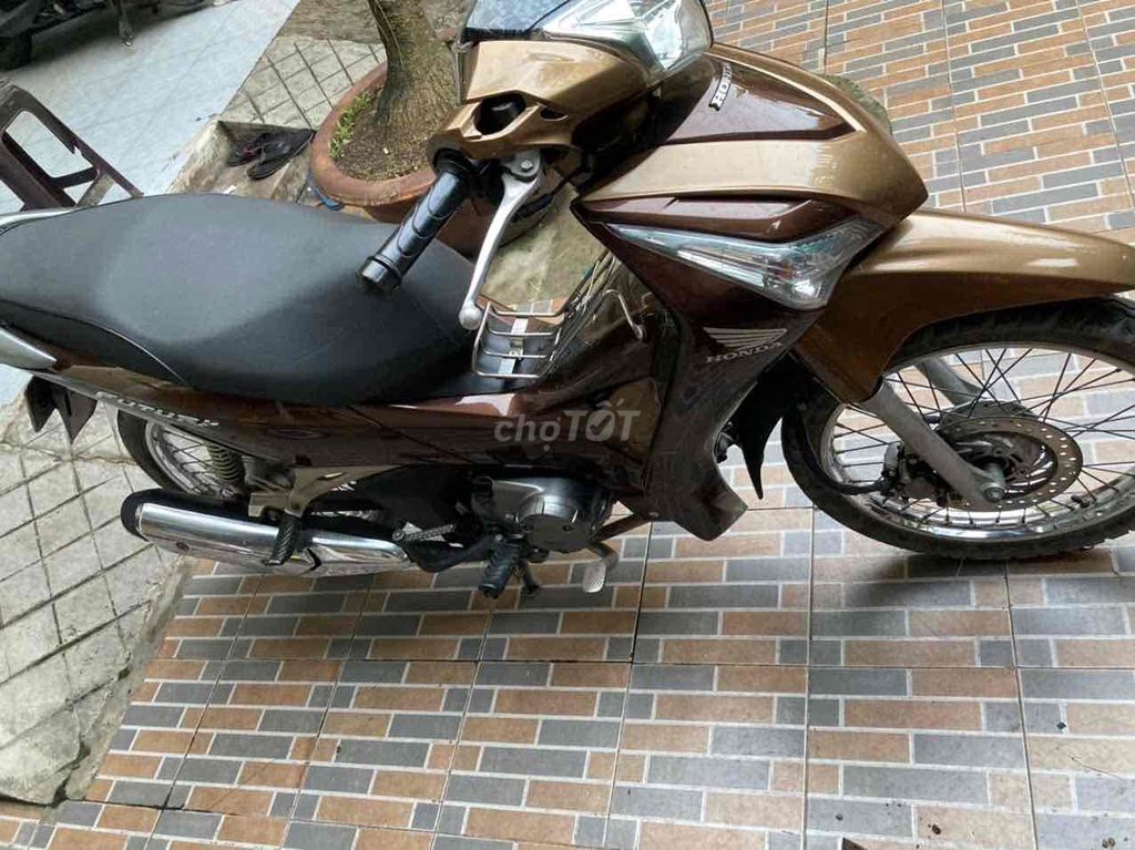 Đổi xe cần bán. Mua bán Xe máy tại Thành phố Biên Hòa Đồng Nai được đăng bởi Lê Tam hình 3