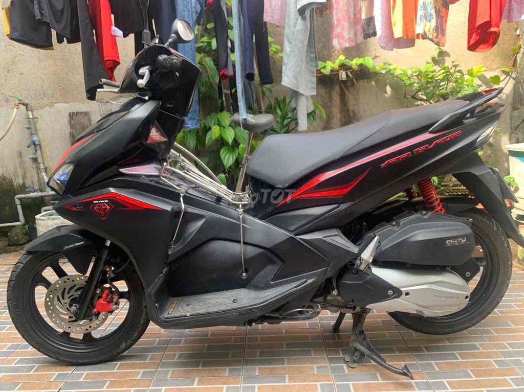 Honda Air Blade Đen. Mua bán Xe máy tại Thành phố Biên Hòa Đồng Nai được đăng bởi Hoàng hình 1