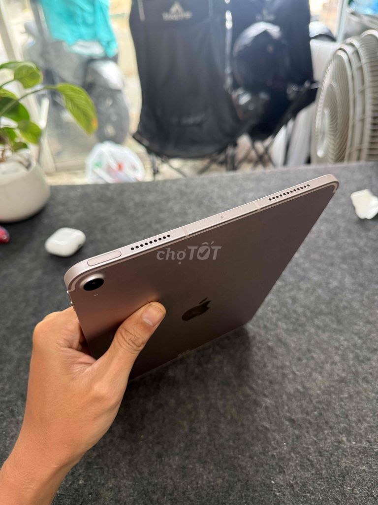 Ipad Air 5 64gb 4G body 99%. Mua bán Máy tính bảng tại Quận Bình Thạnh Tp Hồ Chí Minh được đăng bởi Táo Care  hình 1