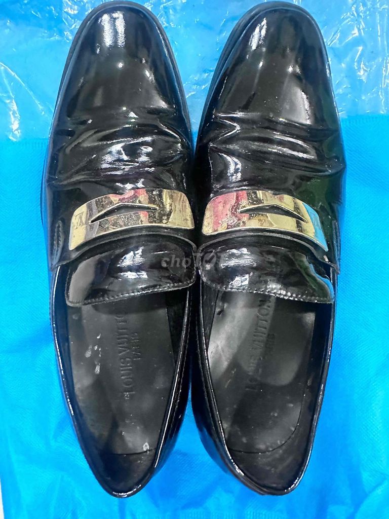 Giày tây Louis Vuitton Nam size 42 Đen. Mua bán Giày dép tại Quận 3 Tp Hồ Chí Minh được đăng bởi Thanh Phong  hình 1