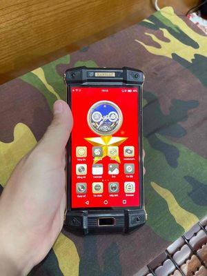 Điện thoại cổ HANMAC Bon 7 kính Saphire mạ vàng. Mua bán Điện thoại tại Thành phố Thuận An Bình Dương được đăng bởi Lê Huy