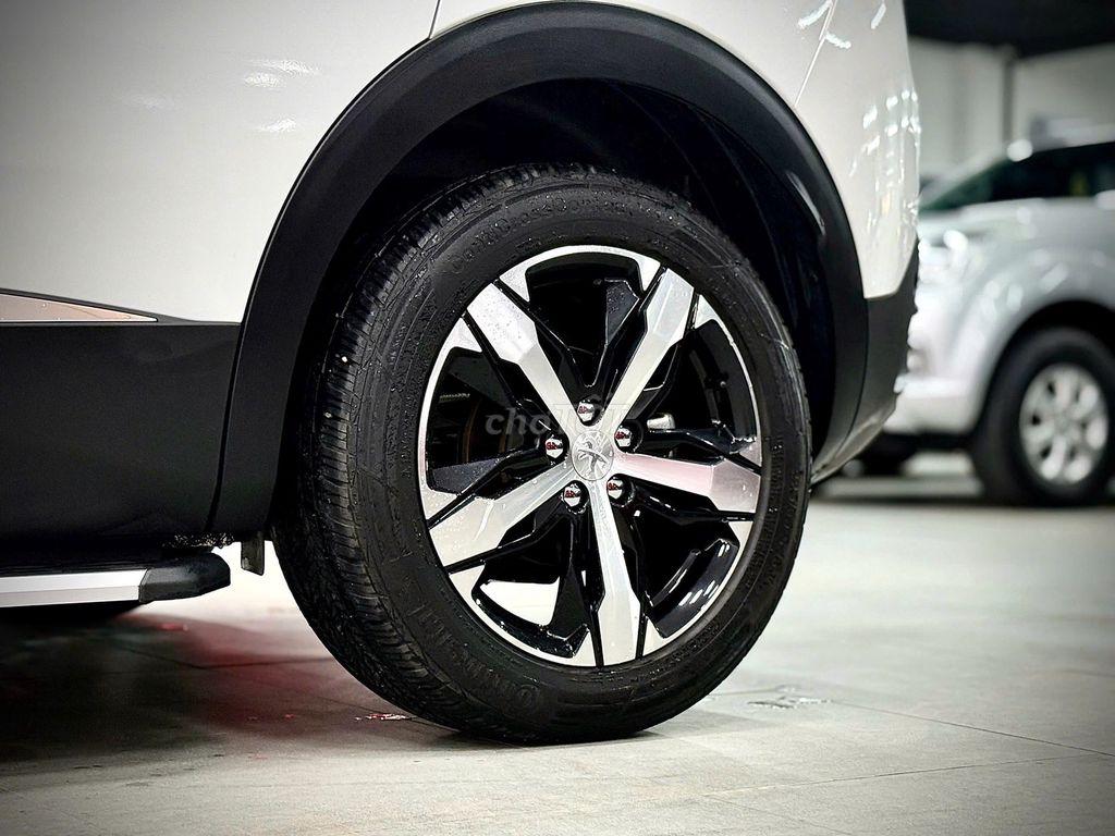 Peugeot 3008 Allure 2021 - 15000 km. Mua bán Ô tô tại Quận 1 Tp Hồ Chí Minh được đăng bởi Kim Ngân Xe Lướt hình 20