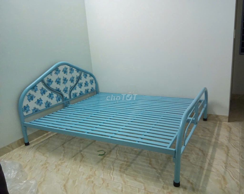 giường sắt\giường sắt >/.giường sắt~ giường sắt=. Mua bán Giường, chăn ga gối nệm tại Quận Bình Tân Tp Hồ Chí Minh được đăng bởi Thanh Hoa NỘI THẤT VĂN PHÒNG GIA ĐÌNH  hình 1