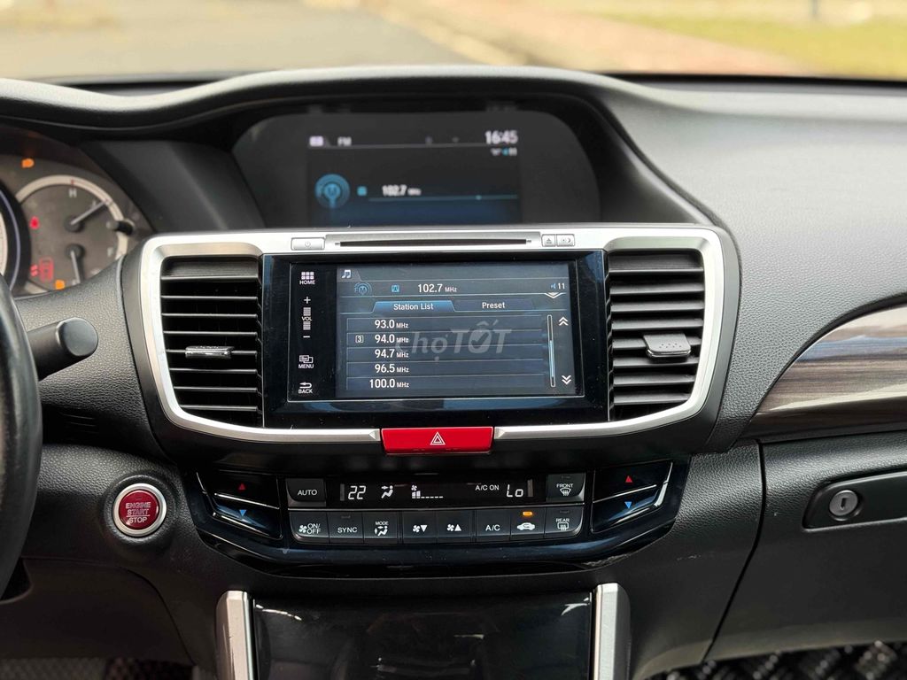 Honda Accord 2016 Đen. Mua bán Ô tô tại Thành phố Buôn Ma Thuột Đắk Lắk được đăng bởi Auto Ngân Nguyên BMT hình 14