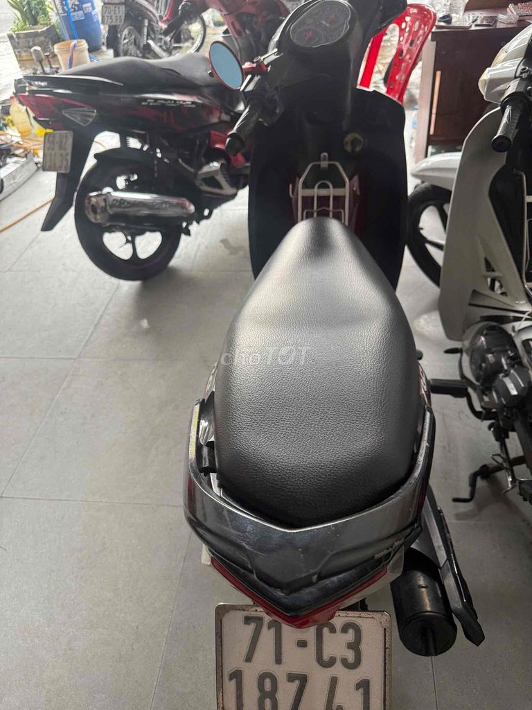 sirius FI 2015 bánh mâm đẹp êm ru giá rẻ cho ace. Mua bán Xe máy tại Huyện Bình Chánh Tp Hồ Chí Minh được đăng bởi CH HƠN PHÁT CHUYÊN MUA BÁN XE CŨ MỚI hình 2