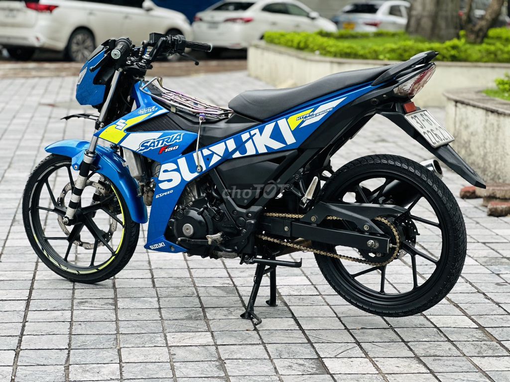 Suzuki Satria 150 Fi XANH 2023 Nhập Thái Bao Thợ. Mua bán Xe máy tại Quận Bắc Từ Liêm Hà Nội được đăng bởi TUẤN MINH hình 6