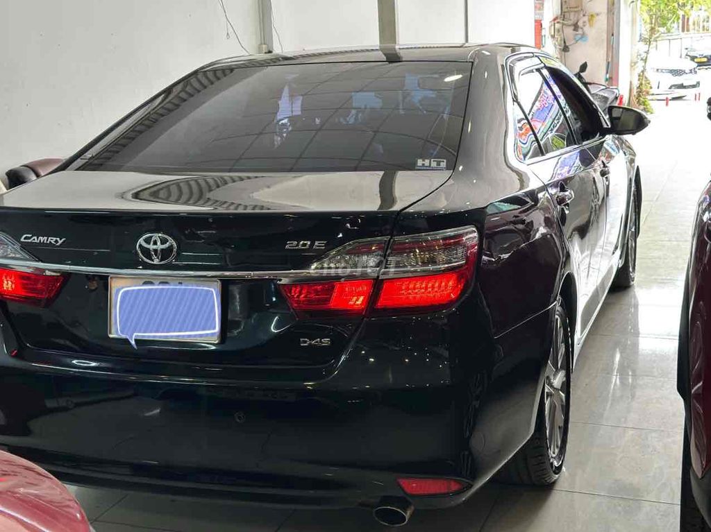 Toyota Camry 2017 - 76000 km. Mua bán Ô tô tại Quận 12 Tp Hồ Chí Minh được đăng bởi Nguyễn Hoàng Nam hình 1