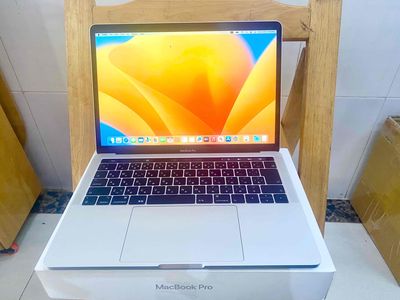 Macbook pro 2019-13 i7/16gb/ssd 256gb máy sạch. Mua bán Laptop tại Quận Bình Thạnh Tp Hồ Chí Minh được đăng bởi NGUYEN THI NGOC BINH 