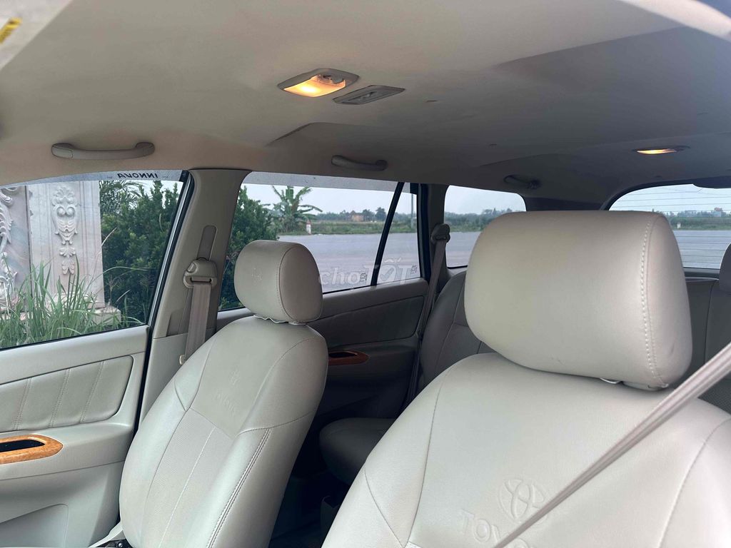 innova V 2010 một chủ từ mới. Mua bán Ô tô tại Quận Long Biên Hà Nội được đăng bởi TOÀN THẮNG Ô TÔ KINH BẮC hình 10