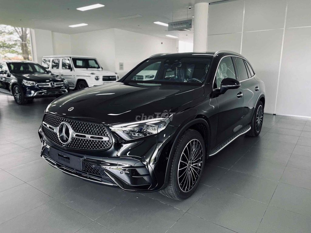 Cần bán GLC300 lướt chuẩn 1.000km. Mua bán Ô tô tại Quận 7 Tp Hồ Chí Minh được đăng bởi Huy Huỳnh hình 5